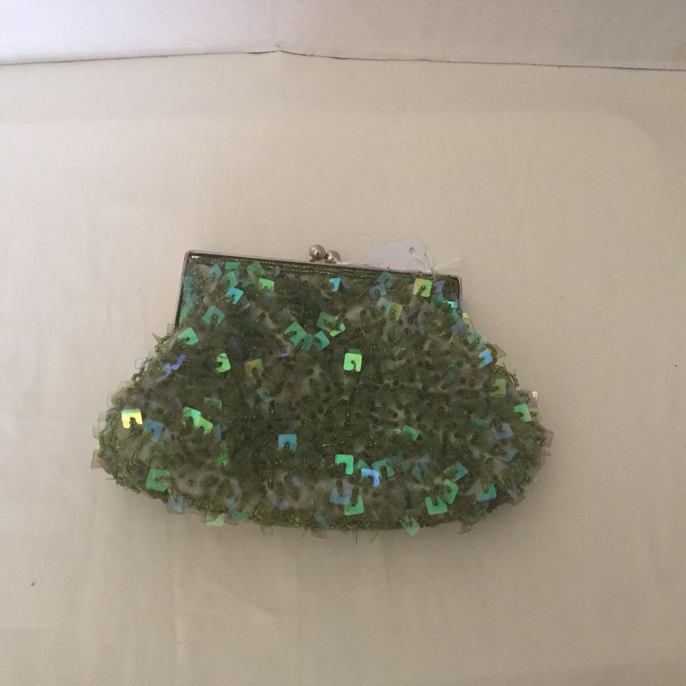 #416 Bijoux Terner sequin clutch